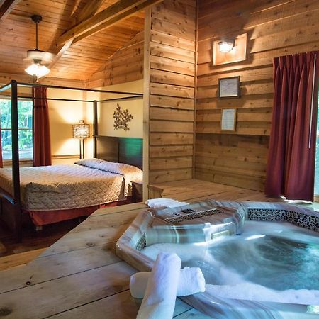 Forrest Hills Mountain Resort Dahlonega Exterior photo