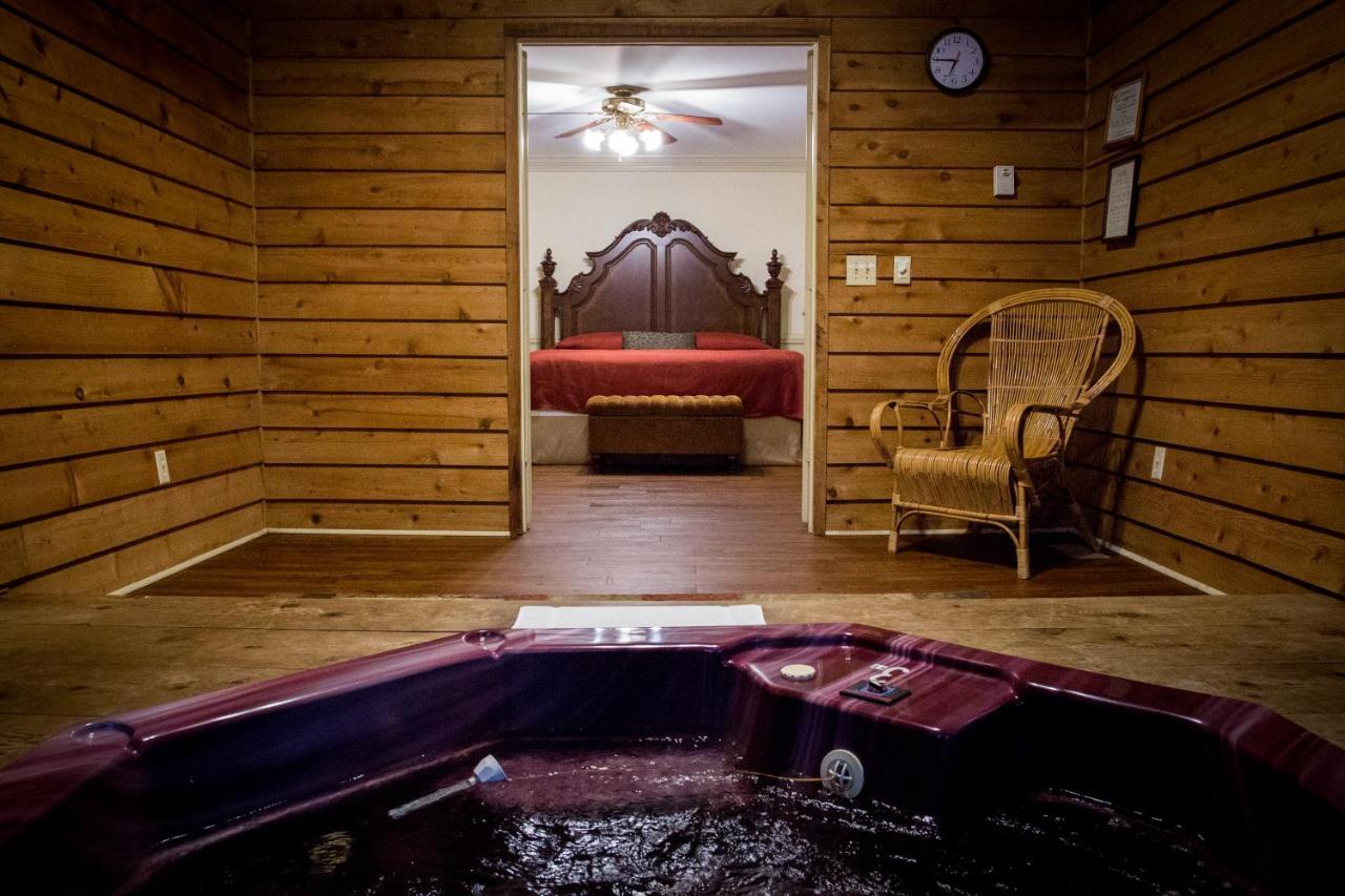 Forrest Hills Mountain Resort Dahlonega Exterior photo