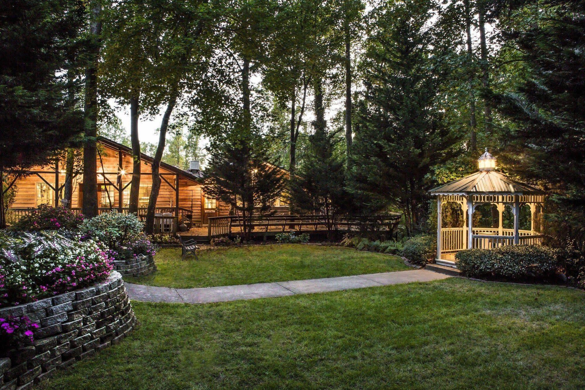 Forrest Hills Mountain Resort Dahlonega Exterior photo